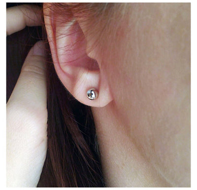 Ana Sofia - Small stud earrings