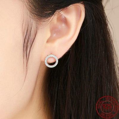 Round Circle Stud Earrings - Figueira