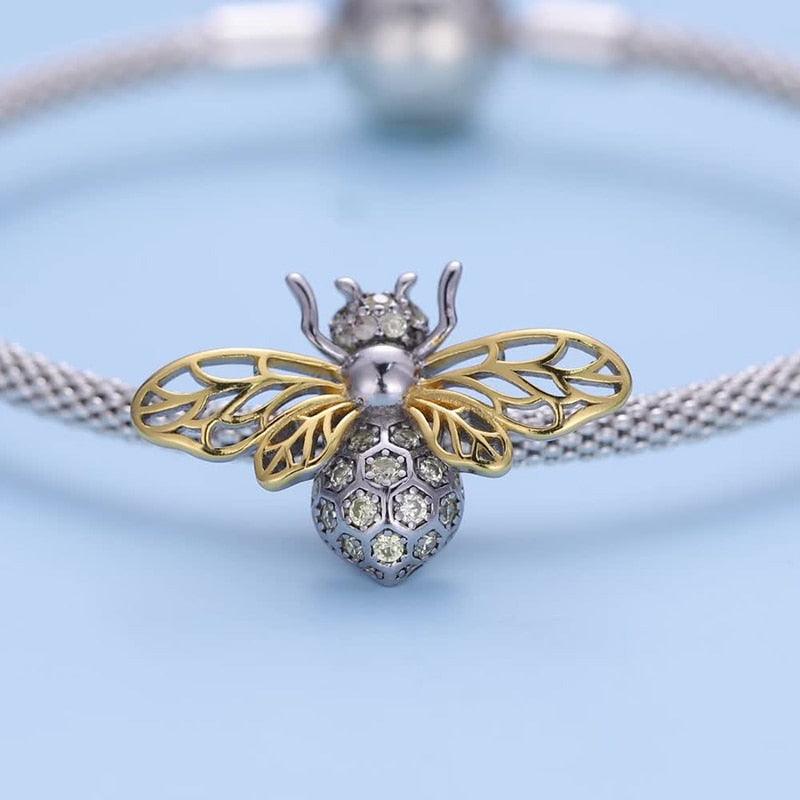Charming bee charm - Figueira